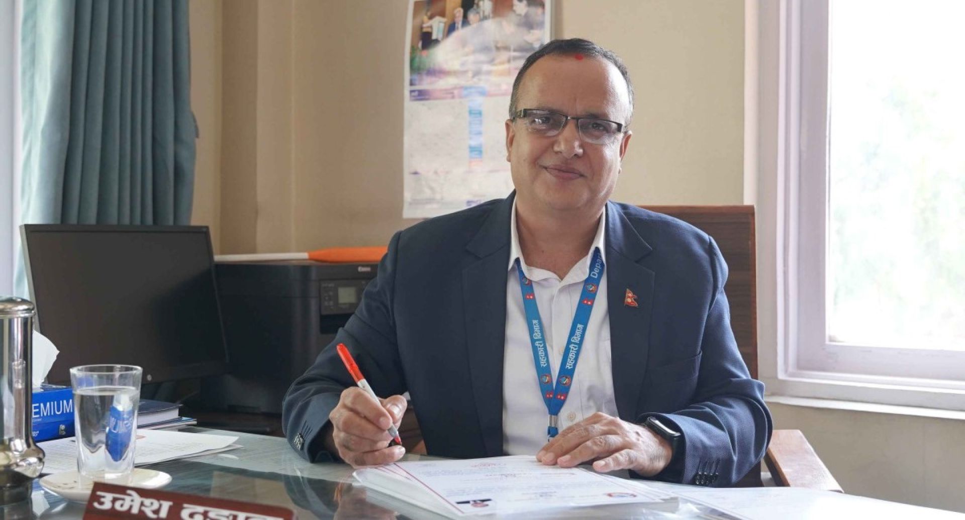 सवारी दर्ता अनियमितता मुद्धामा मुछिएका लमजुङका सिडिओ उमेश ढुङ्गाना निलम्बित